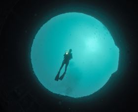 Ex-Hmas Adelaide Dive Site - Accommodation Gladstone 3