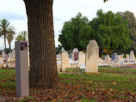 Beliefs Attitudes And Customs Interpretive Trail - West Terrace Cemetery - Accommodation Gladstone 1