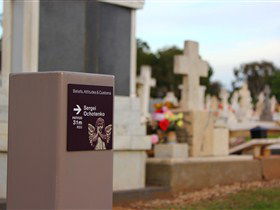 Beliefs Attitudes And Customs Interpretive Trail - West Terrace Cemetery - Accommodation Gladstone 2