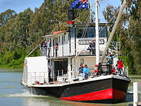 PS Industry - Accommodation Gladstone 0
