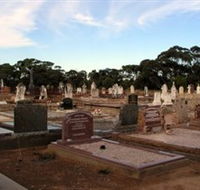 Langhorne Creek Cemetery - Accommodation Gladstone