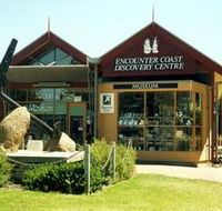 Encounter Coast Discovery Centre and The Old Customs and Station Masters House - Accommodation Gladstone