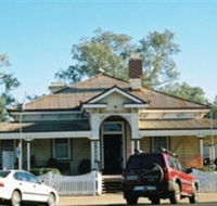 Charleville Pioneers Audio History Board - Accommodation Gladstone