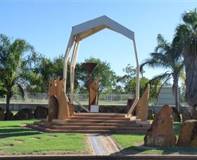 Jericho Crystal Trumpeters - Accommodation Gladstone 2