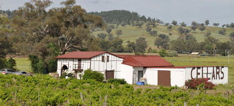 Bell River Estate Winery - Accommodation Gladstone 6