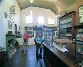Boulder Pharmacy Museum - Accommodation Gladstone 2