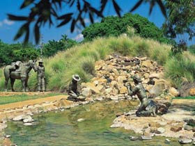 Centenary Park - Accommodation Gladstone 0