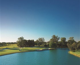 Murray Downs Golf & Country Club - Accommodation Gladstone 5