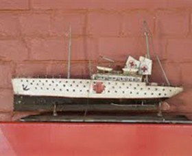 DUNERA  MUSEUM - Hay Internment And Prisoner Of War Camps Interpretive Centre - Accommodation Gladstone 2