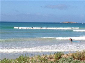 Beachport Surf Beach - Accommodation Gladstone 0