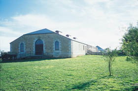 Glencoe Woolshed - Accommodation Gladstone 1