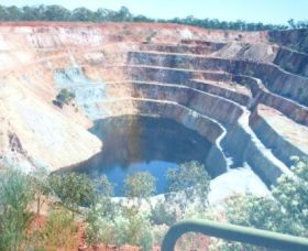 Peak Hill Open Cut Experience - Accommodation Gladstone 0