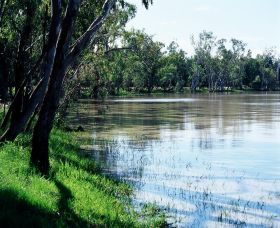 Yarrie Lake - Accommodation Gladstone 0