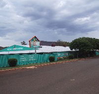 Muzzys Hardware - Accommodation Gladstone