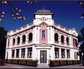 Moree Plains Gallery - Accommodation Gladstone 0
