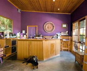 Ellender Estate - Accommodation Gladstone 4