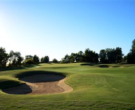 Black Bull Golf Club - Accommodation Gladstone 3