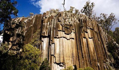 Sawn Rocks Walking Track - Accommodation Gladstone 1