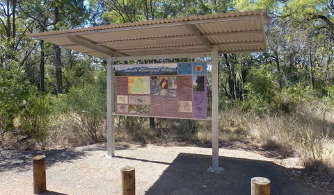 Deriah Aboriginal Information Bay - Accommodation Gladstone 0