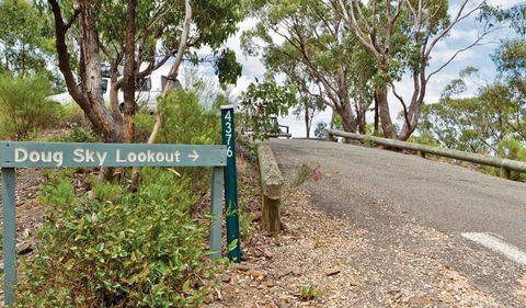Doug Sky Lookout - Accommodation Gladstone 1