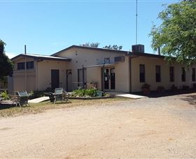 The Farmers Inn At Burrumbuttock - Accommodation Gladstone 1