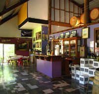 Cargo Road Wines - Accommodation Gladstone