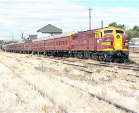 Lachlan Valley Railway - Accommodation Gladstone 1