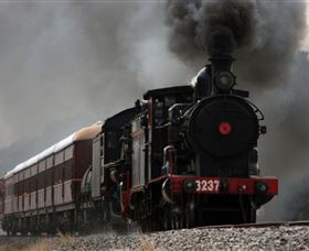 Lachlan Valley Railway - Accommodation Gladstone 0