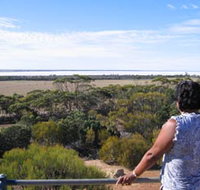 Lake Grace Lookout - Accommodation Gladstone