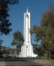 Monument Hill - Accommodation Gladstone 0