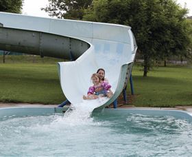 Albury Swim Centre - Accommodation Gladstone 0