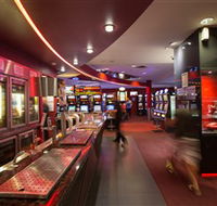 Ainslie Football and Social Club - Accommodation Gladstone