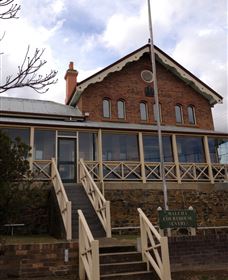 Walcha NSW Accommodation Gladstone