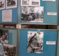 Stewarts Visitor Information and Gallery - Accommodation Gladstone