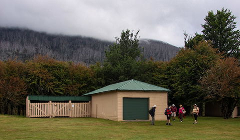 Bullocks Hut - Accommodation Gladstone 0