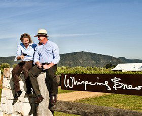 Whispering Brook - Accommodation Gladstone 2