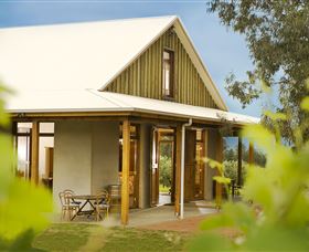 Whispering Brook - Accommodation Gladstone 4