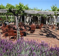 Pinelli Estate Wines - Accommodation Gladstone