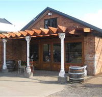 Eling Forest Cellar Door and Cafe - Accommodation Gladstone