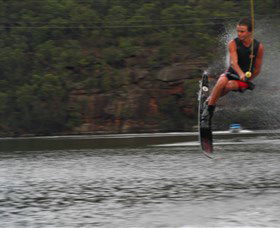 Sydney Ski School - Accommodation Gladstone 1
