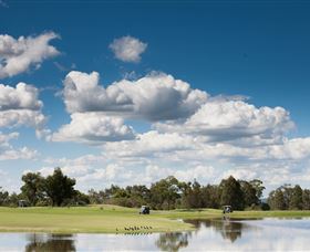 Cypress Lakes Golf And Country Club - By Oaks Hotels And Resorts - Accommodation Gladstone 3