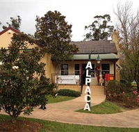 Australian Alpaca Barn - Hunter Valley Gardens - Accommodation Gladstone
