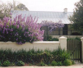 Lambie Town Walk - Accommodation Gladstone 4
