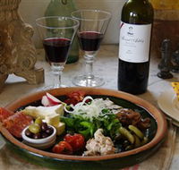 Mount Ashby Estate and Cafe La Palette - Accommodation Gladstone