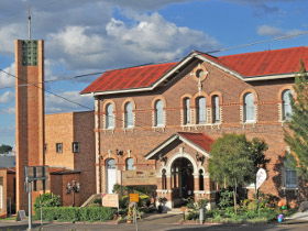 Ipswich Antique Centre - Accommodation Gladstone 1