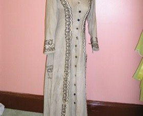 The Museum Of Clothing - Accommodation Gladstone 4