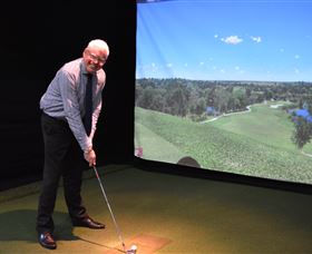 Par-Tee Virtual Golf - Accommodation Gladstone 7