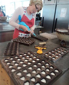 The Sydney Chocolate School - Accommodation Gladstone 3