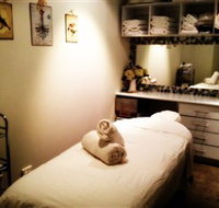 Refresh Face and Body - Accommodation Gladstone