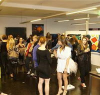 Bondi Art Lounge - Accommodation Gladstone